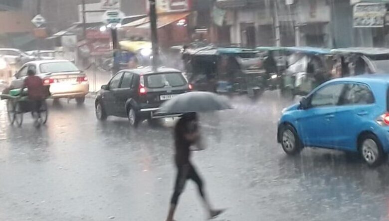 दिल्ली, उत्तर प्रदेश समेत कई राज्यों में गिर सकते हैं ओले, जानिए मौसम का ताजा हाल